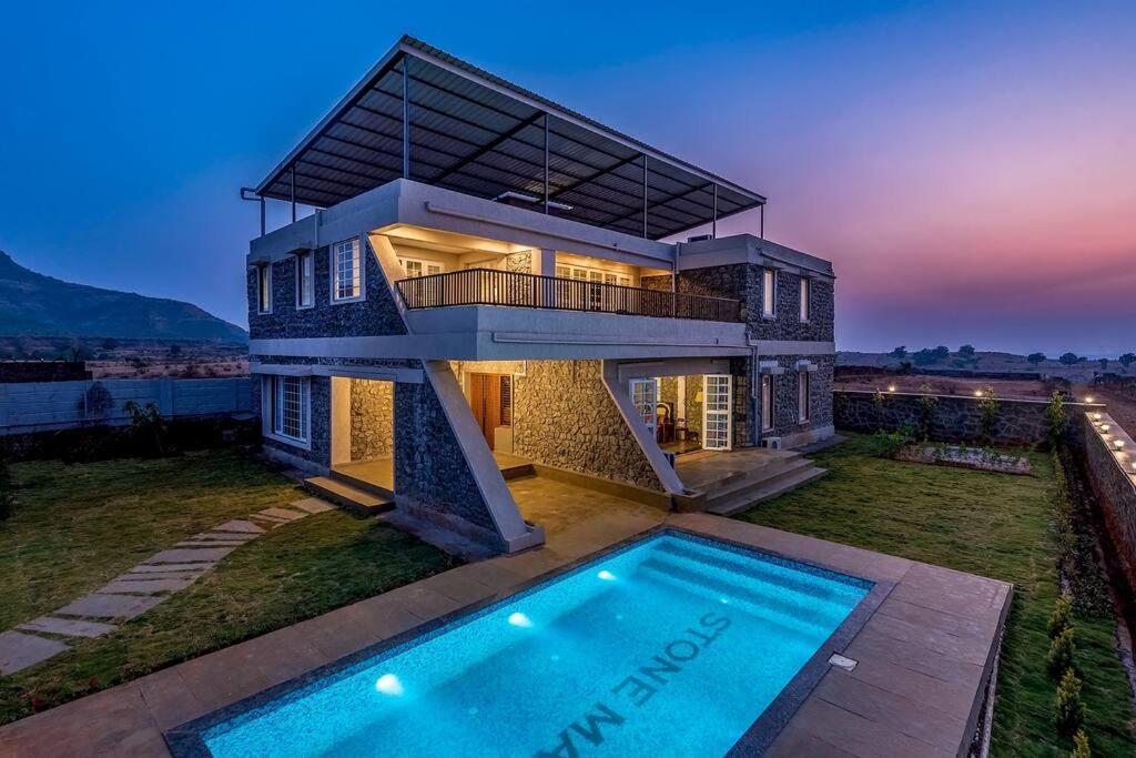 Stone Mansion By Phoenix Stays Igatpuri Exterior photo