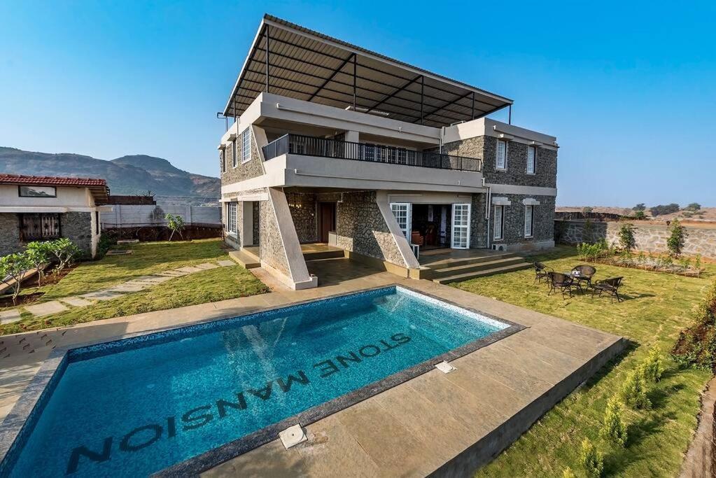 Stone Mansion By Phoenix Stays Igatpuri Exterior photo
